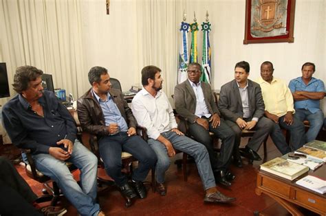 Vice Prefeito Recebe Visita De Deputado Federal Na Sede Do Executivo