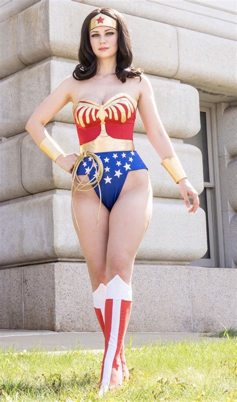 Wonder Woman Nude Cosplay Shop Vivatumusica