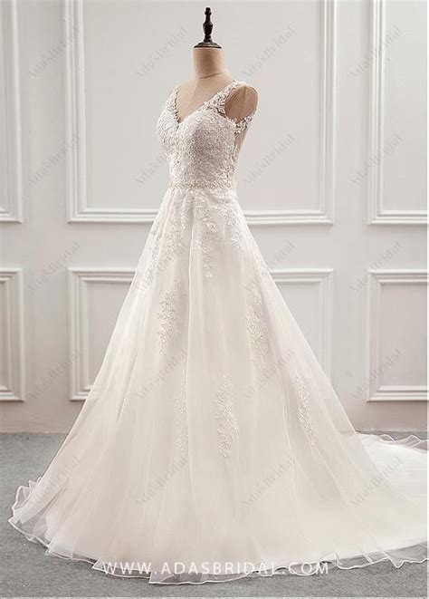 Buy Discount Fabulous Tulle And Organza V Neck Neckline A Line Wedding