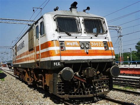 TrainTrackers WAP5 Locomotives