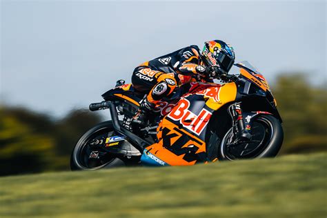 Binder To Start Australian Motogp Outing From The Sixth Row Ktm