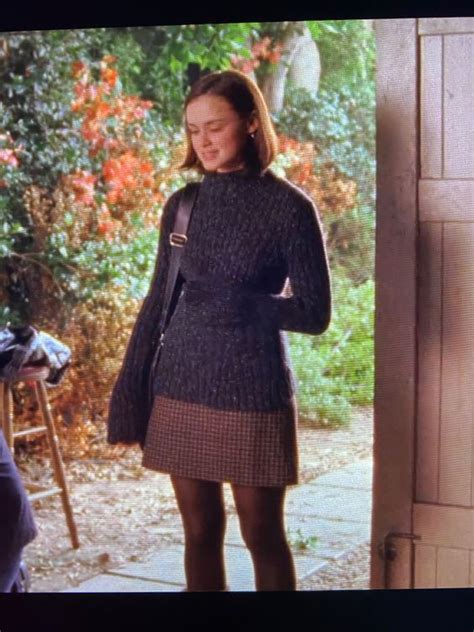 Rory Gilmore Outfits We Re Stealing Right Now Chasing Daisies