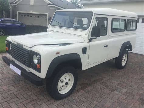 1993 Land Rover Defender 110 LHD 200 TDI 4WD 5 Speed Classic Land