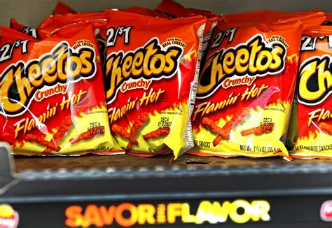 El Hombre Que No Inventó Los Flamin Hot Cheetos Los Angeles Times