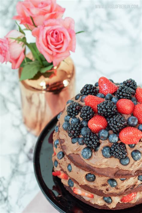 Rezept Beeren Schokoladen Naked Cake The Nina Edition The Nina