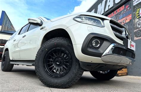 Kmc Impact Km542 Satin Black Please Call For Availability Tyremagic