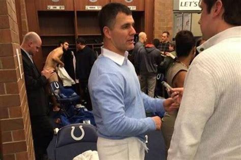 NFL Player Accidentally Tweets Picture Of Star Quarterback Naked Yahoo Sport