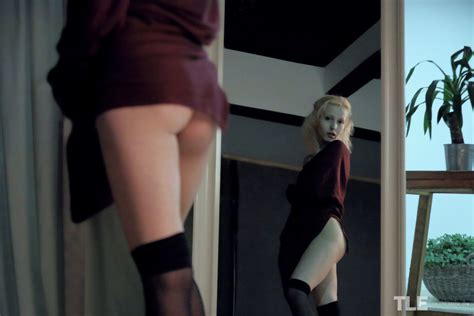 Slim Ash Blonde Liuba Violates Out Her Magic Wand By The Life Erotic