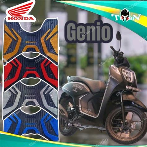 Titan I Genio Karpet Karet Pijakan Alas Kaki Motor Honda Genio