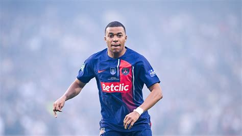 Mercato Après le départ de Mbappé que doit faire le PSG en priorité