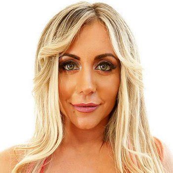 Carla Boom Babe Page Watch This Pornstar On Freeones