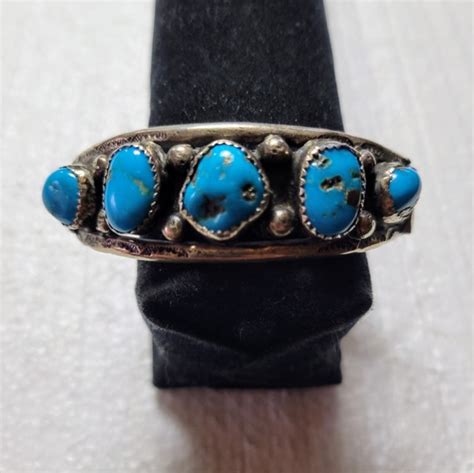 Sterling Silver Kingman Turquoise Cuff Gem