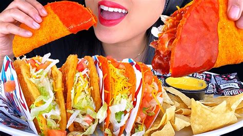 Asmr Spicy Crunchy Tacos In Diablo Sauce And Cheesy Cheddar Chalupa Taco