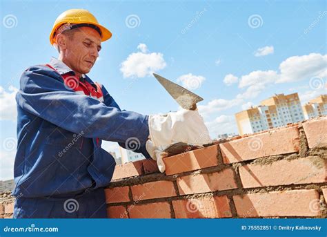 Construction Worker Bricklayer Stock Image Image Of Labor Bricklayer