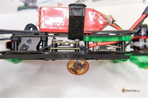 Review: iFlight Nazgul5 V2 - Almost Perfect BNF Freestyle Drone - Oscar ...