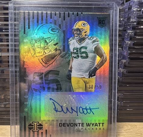 2022 Panini Illusions Rookie Signs Black RS DW Devonte Wyatt 50 AU