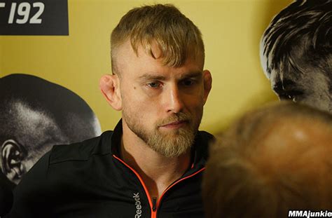 alexander-gustafsson-ufc-192-pre | MMA Junkie