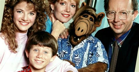 35 години по-късно: Какво се случи с актьорите от сериала "Алф" /СНИМКИ ...