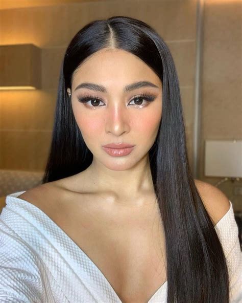 Pin By Kim On N A D I N E ♡ L U S T R E Nadine Lustre Makeup Hair Makeup Nadine Lustre