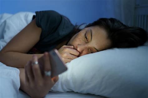 Sleeping Habits Night Owls Vs Morning Larks New Study Reveals