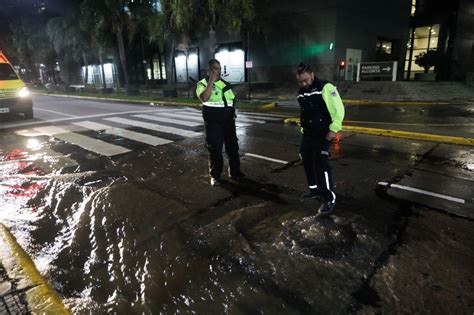 Continúa el operativo por la crecida del Río de la Plata Noticias d