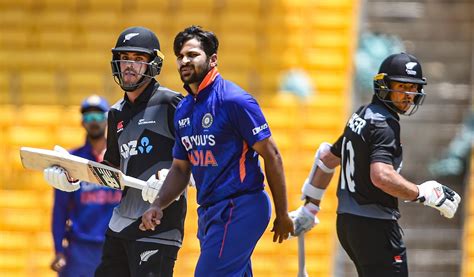 IND Vs NZ : stadium wall collapse 9 dead