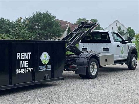 4 Reasons Why You Should Rent A Dumpster Instead Of Hiring A Junk