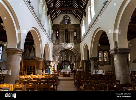 St Peters Church Petersfield Hampshire England Uk Stock Photo Alamy