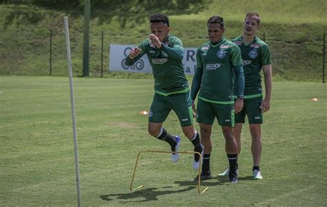 Coritiba x Red Bull Bragantino veja o time provável do Coxa no Brasileirão