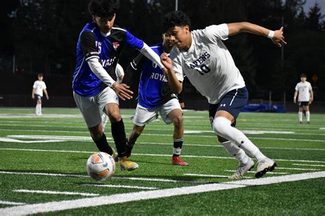 Auburn Riverside Boys Soccer Finishes Second In Npsl Auburn Reporter