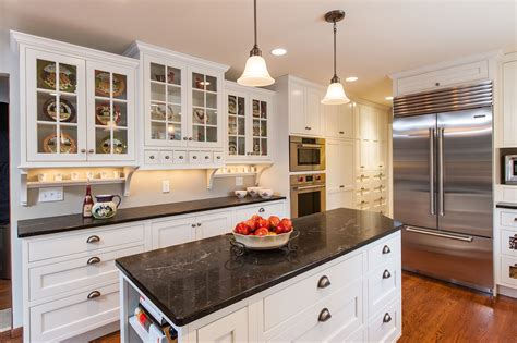 Farmhouse White Inset Kitchen - Crystal Cabinets