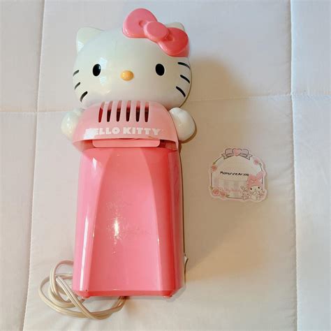 - Hello Kitty popcorn maker - cute for movie nights... - Depop