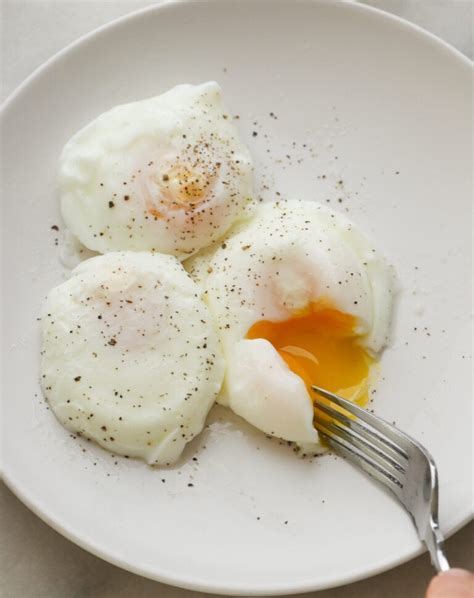 Poached Eggs In The Air Fryer Cook At Home Mom