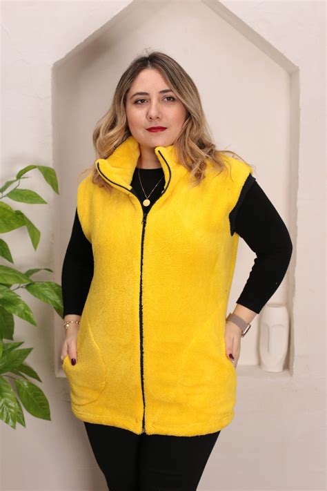 Renkte Butik Renkte Özel Üretİm Sari PeluŞ Yelek Rnk239023sri