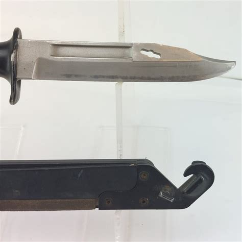 British Army L A Sa Bayonet With Bowie Type Blade Complete With