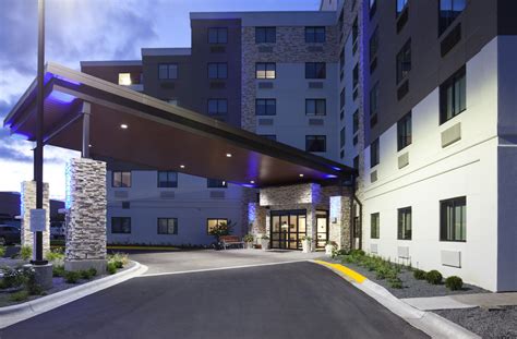 Roseville Hotel Coupons for Roseville, Minnesota - FreeHotelCoupons.com