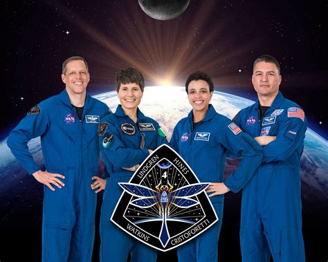 Meet The Crew Astronauts Commercial Crew Program