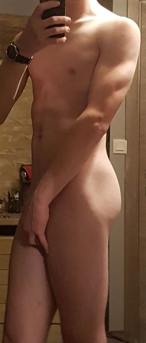 Rejoint Moi Sur Snap Balance Ta Nude