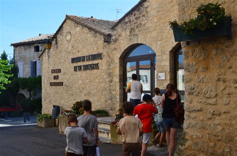 Maison De La Truffe Et Du Tricastin Ville De Saint Paul Trois