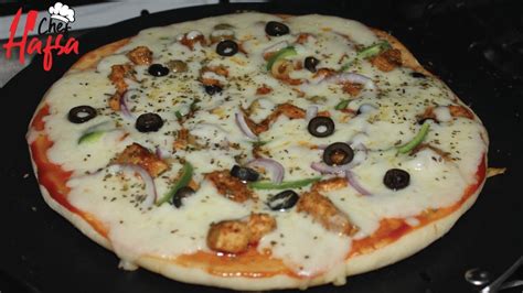 Tawa Pizza Without Oven Without Yeast Chicken Tikka Tawa Pizza Easy Pizza Without Oven By Hafsa