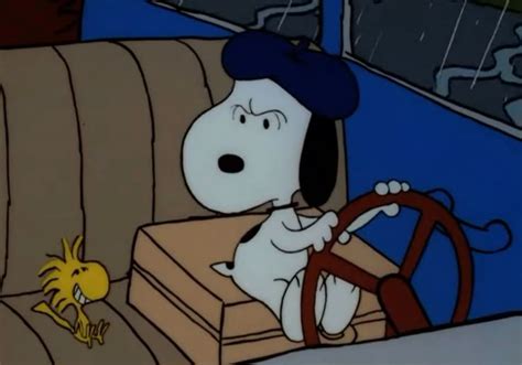 Mad Snoopy Snoopy Wallpaper Snoopy Pictures Snoopy Images