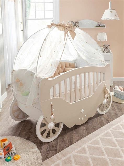 wunderschönes modell babybett himmel in weiß originelles babyzimmer