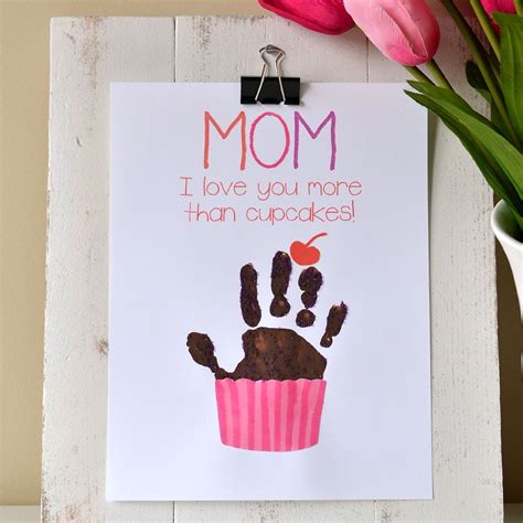 Printable Mothers Day Handprint Craft