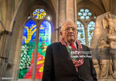 The Queens Window By David Hockney Is Revealed At Westminster Abbey Photos And Premium High Res