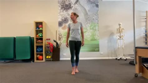 Balance and Vestibular Exercises (5mins) - Re:Align Pilates | Wagga