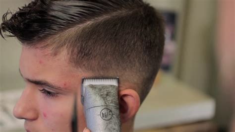 Men S Short Haircut With Clipper Over Comb YouTube