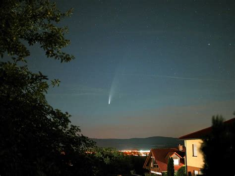 Urging All To Head Out Under The Stars To See Naked Eye Comet Neowise