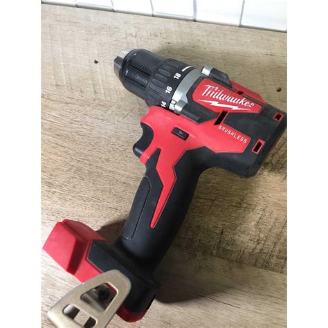milwaukee    compact brushless  drill hardwaretools