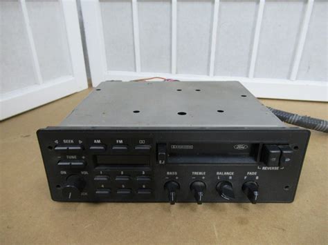 87 97 Ford F Series Or Bronco Cassette Original Dash Radio Stereo F2tf 19b132 Aa Ebay