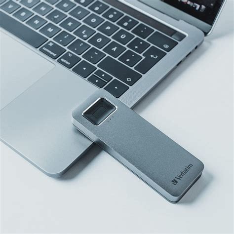 Verbatim Executive Fingerprint Secure Ssd Tb Usb C Plata